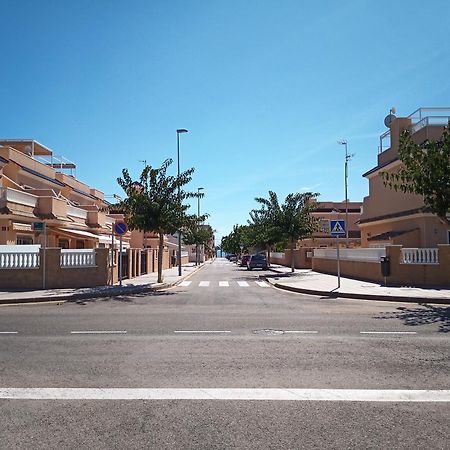 Torre De La Horadada - Modern And Comfortable 2 Bedroom Apartment Close To The Beach Torre de la Horadada Bagian luar foto